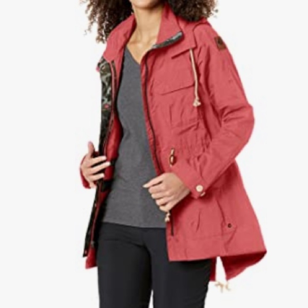 Columbia Tillicum Bridge Long Jacket Coral Water Resistant Size Medium